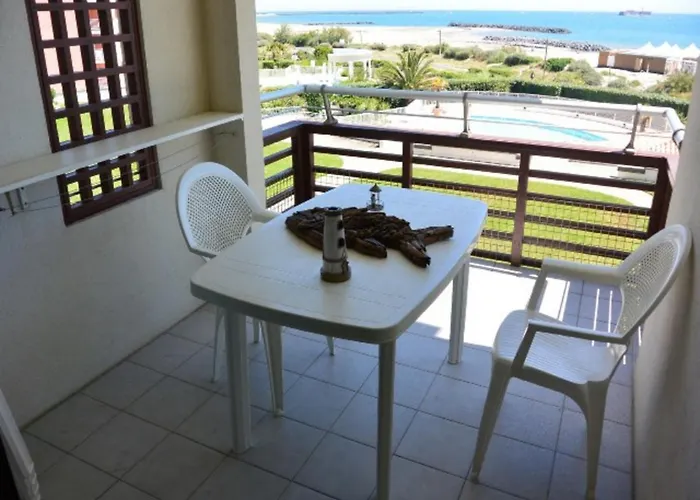 Apartamento T2 Avec Terrasse Et Vue à 50m De La Plage, Résidence Avec Piscine - Fr-1-607-11 Agde